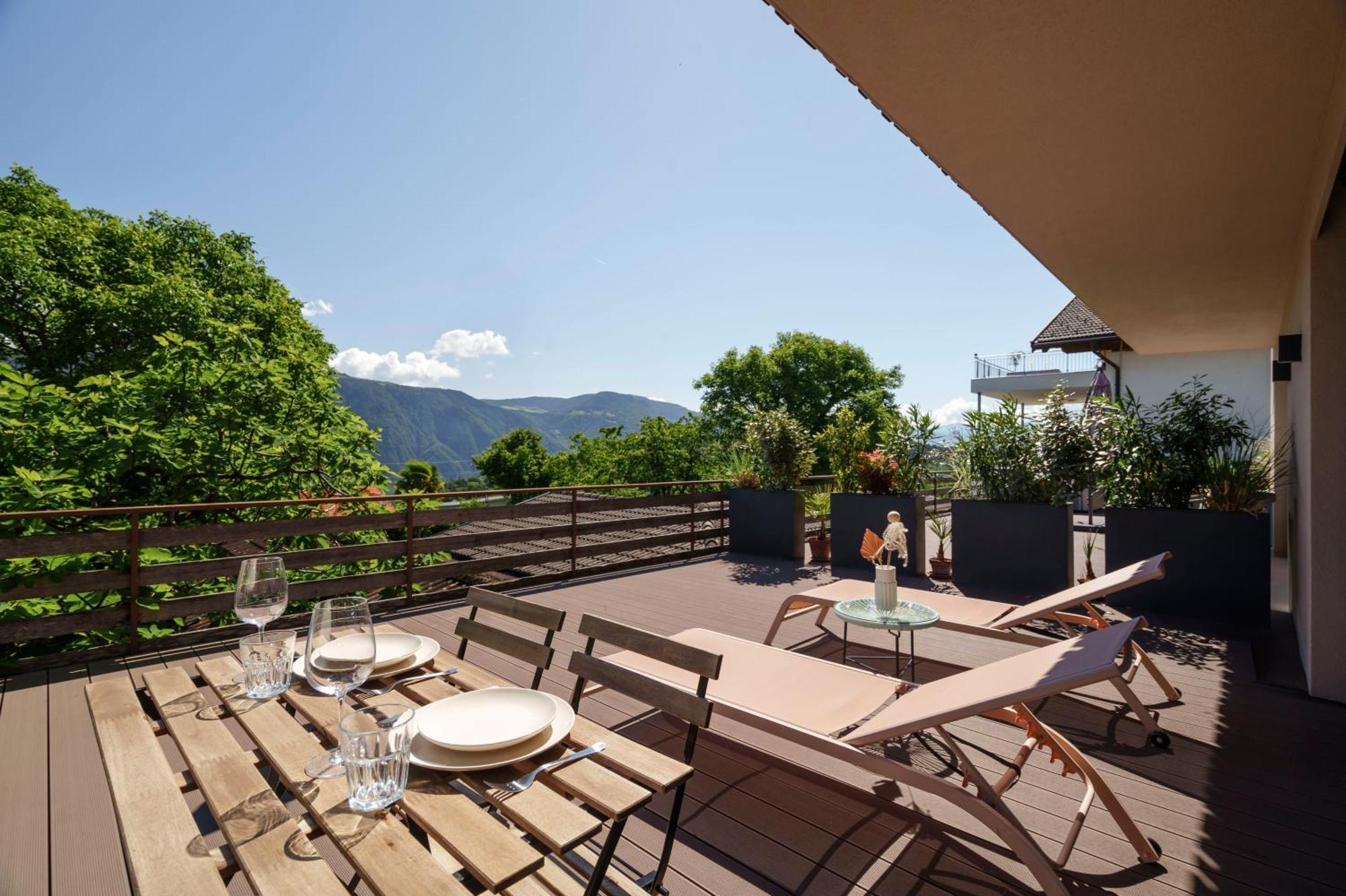 Mountain View Suites Tisens ภายนอก รูปภาพ